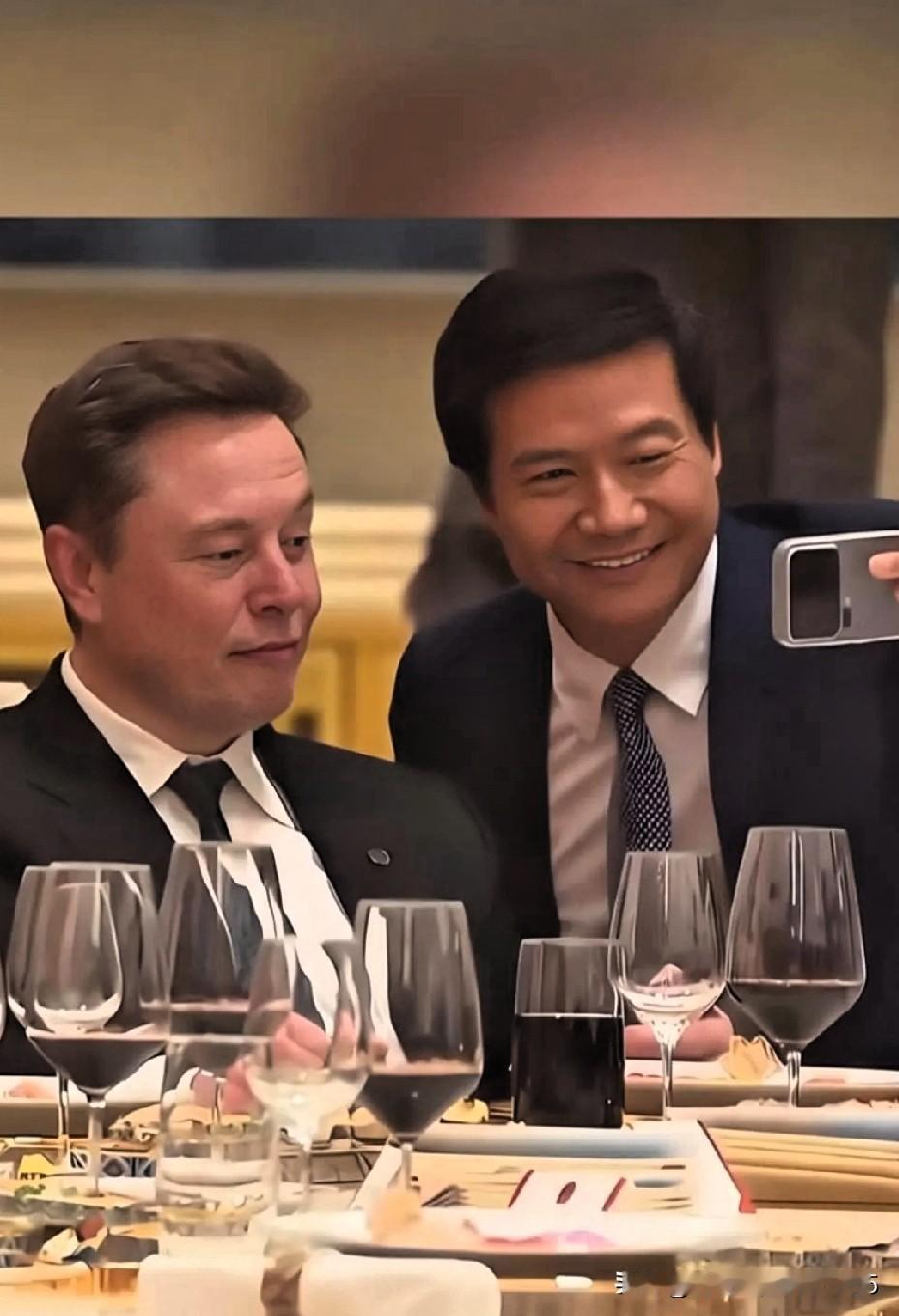 国宴名单没见任正非，网上就开始阴阳怪气，说他分量不够？真是笑话。那种顶级场合