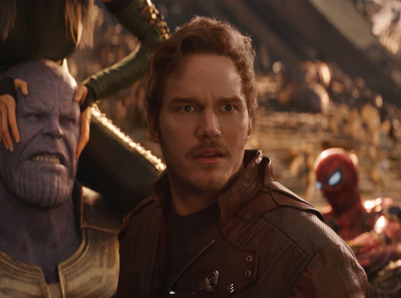 克里斯·帕拉特回应粉丝们将钢铁侠之死归咎于彼得·奎尔的说法，此前在《复仇者联盟：