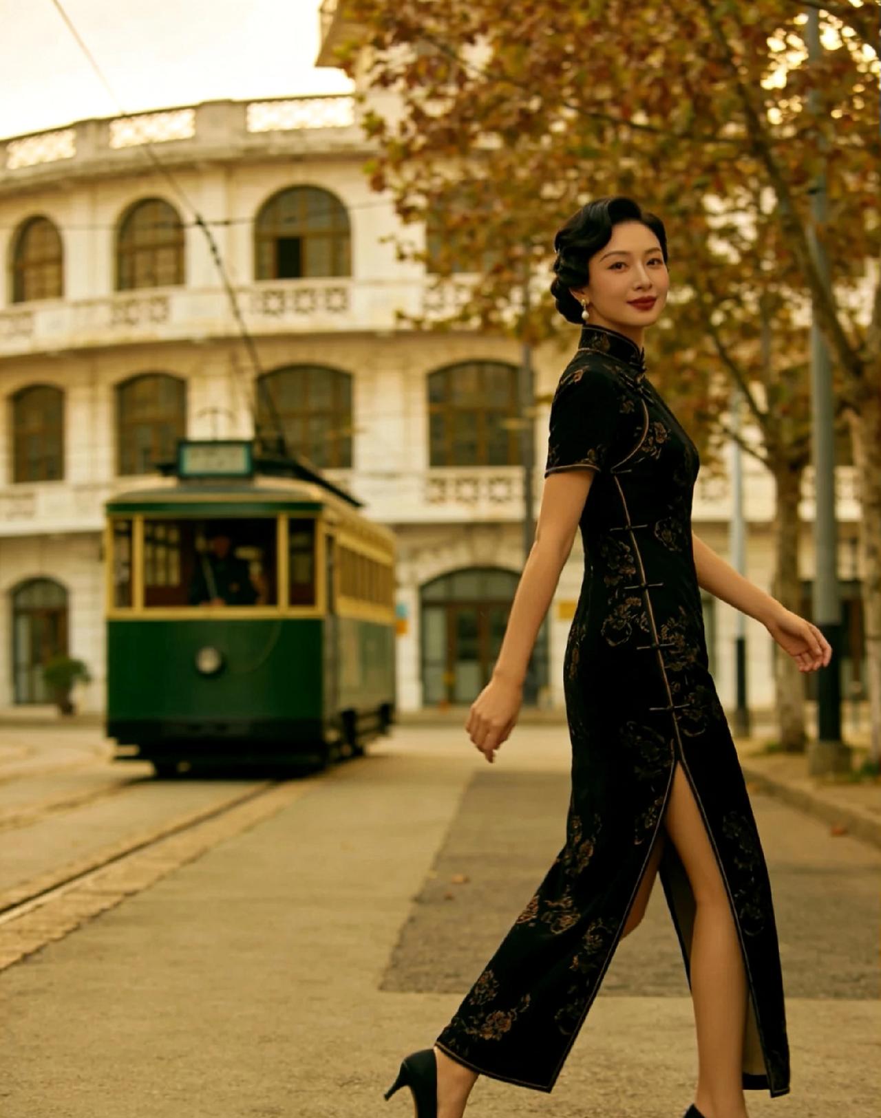 两边开叉,到底有什么作用?旗袍两边开叉，到底有什么作用？不只是性感，真相藏着大