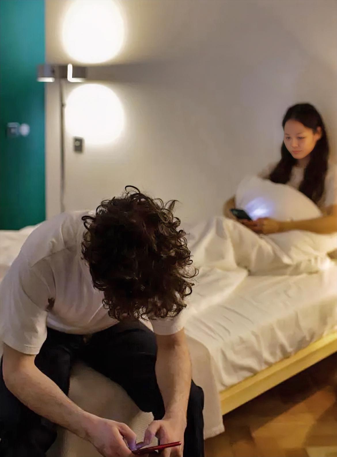 男人吵架后不肯低头背后的三个阴暗心理男人吵架后为什么不肯低头？很多人会觉得，