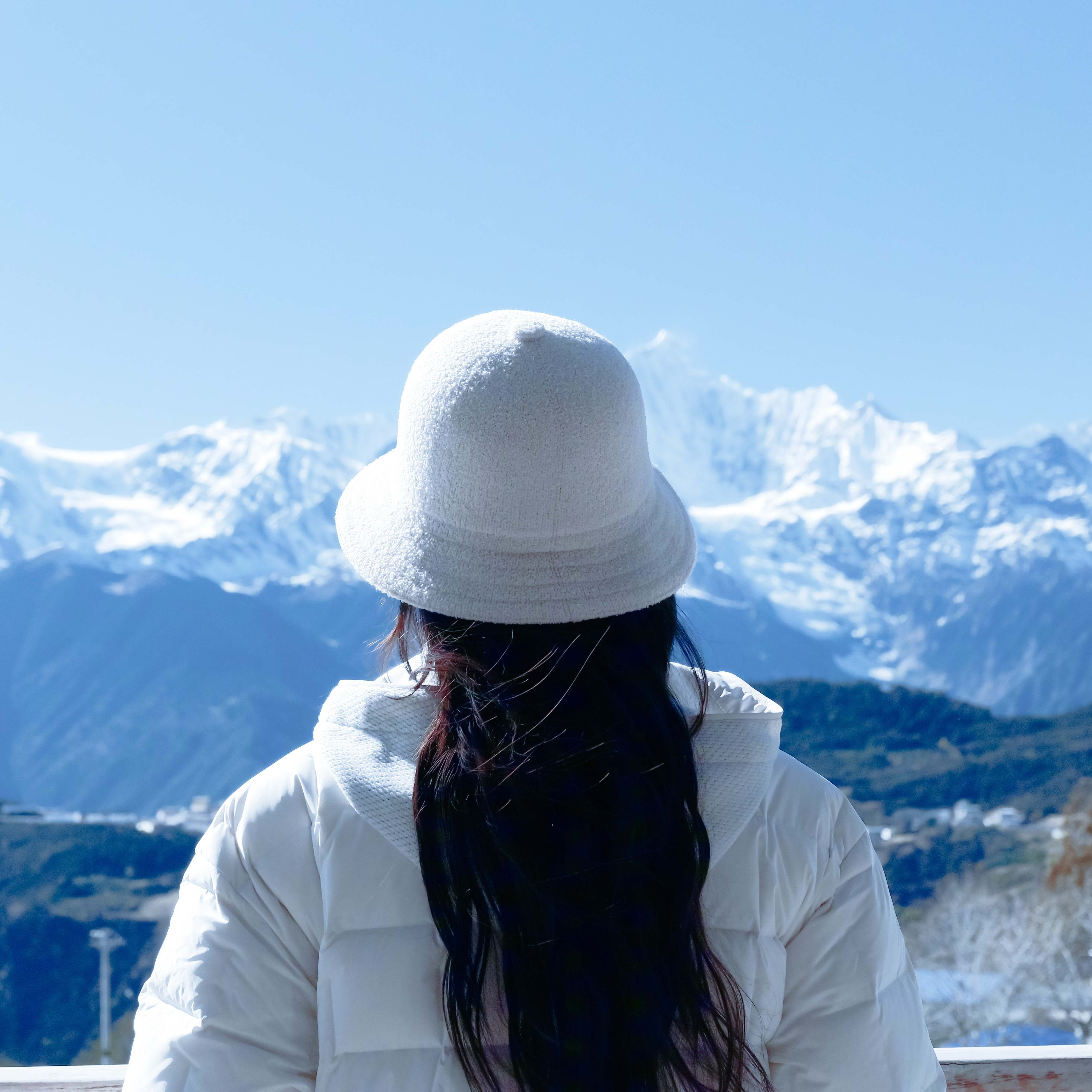 刘诗诗‖氛围感头像壁纸清透蓝，我还挺满意我这次调色的，毕竟已经全用上了[团圆时刻