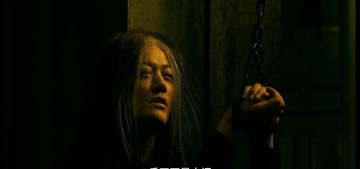 《枭起青壤》这段剧情炸锅了！谁能想到反派以为解决掉的角色，竟是被囚禁的“狠人暗棋