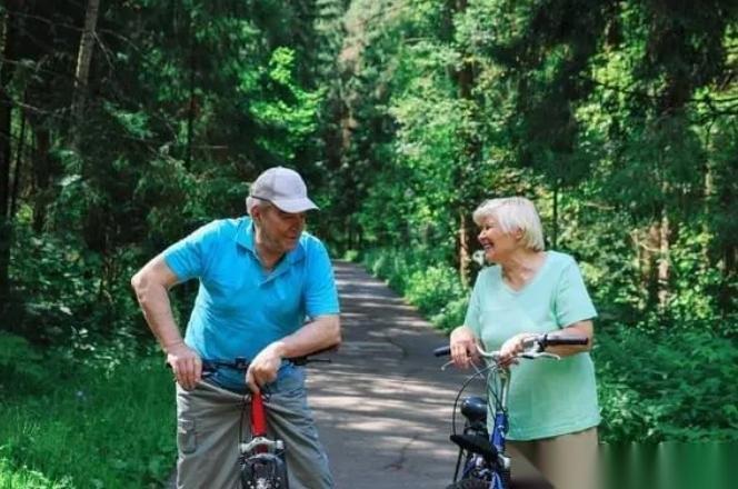 一段非常通透的话：人老了，千万不要享清福，只要你身体没有大毛病，你必须每天都要有