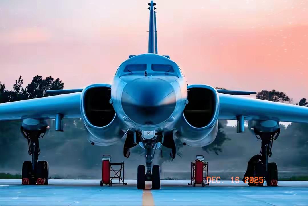 台媒民调暴跌24%！当台媒那份暴跌24%的民调数据砸在公众眼前时，没有人再