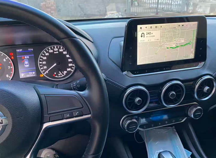 平凡中的温暖，轩逸用细节让生活更美好我已经和爱车一起度过了四年了。说实话，我喜