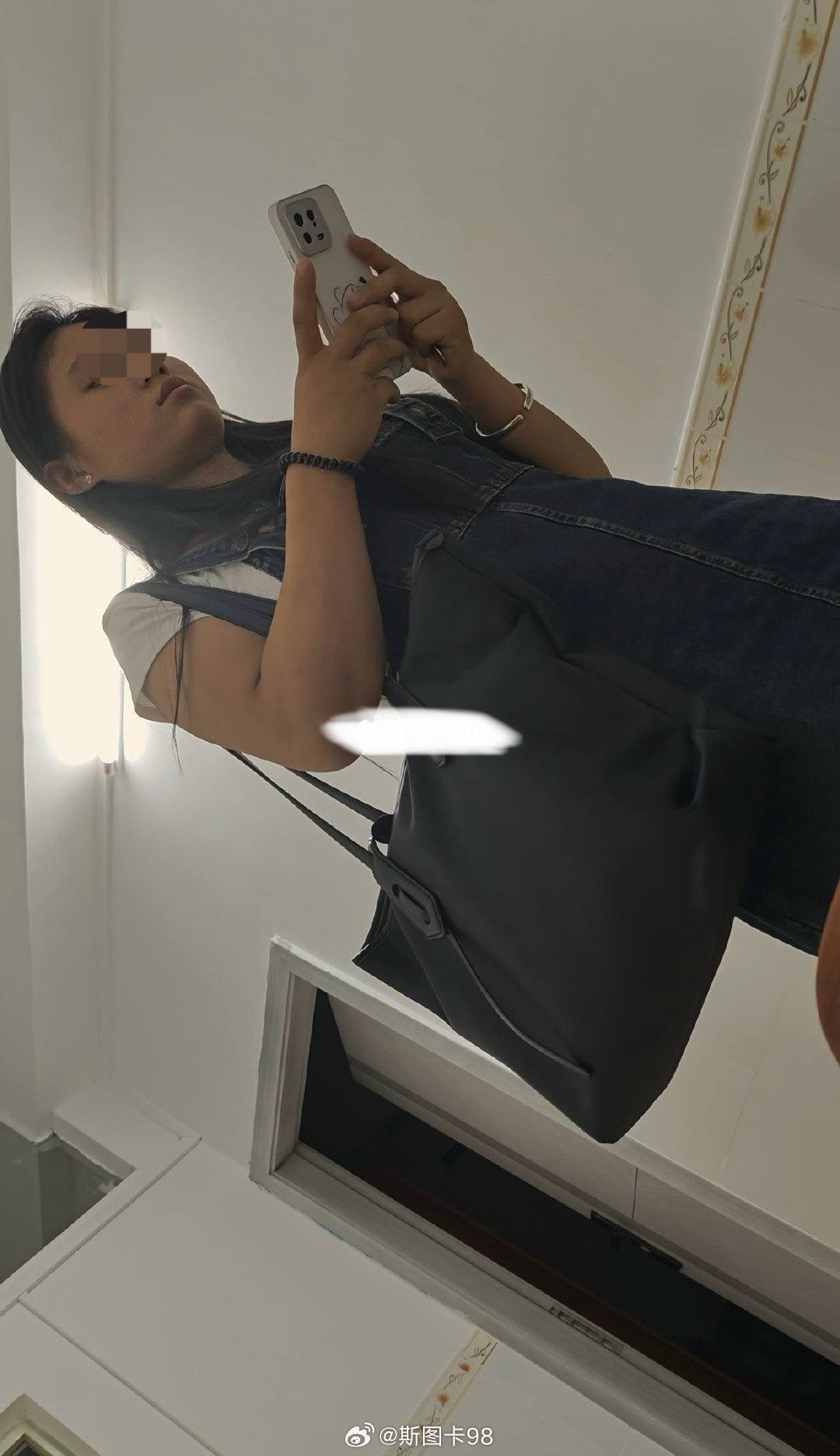 老婆出轨被老公抓奸，两人离了婚，结果前妻与情夫合计，在离婚大半年后告前夫婚内强