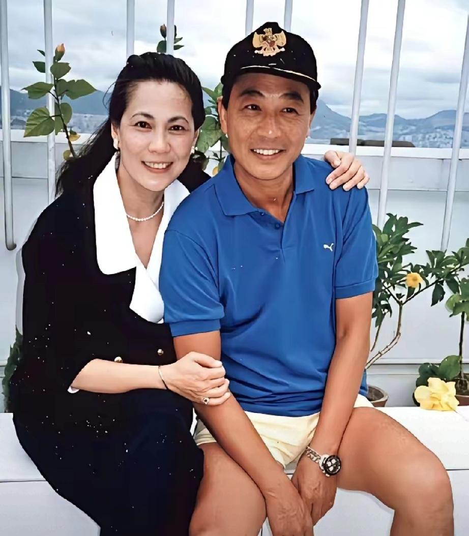 万万没想到！他俩竟是亲兄妹，追剧十几年，今天才分清追剧这么多