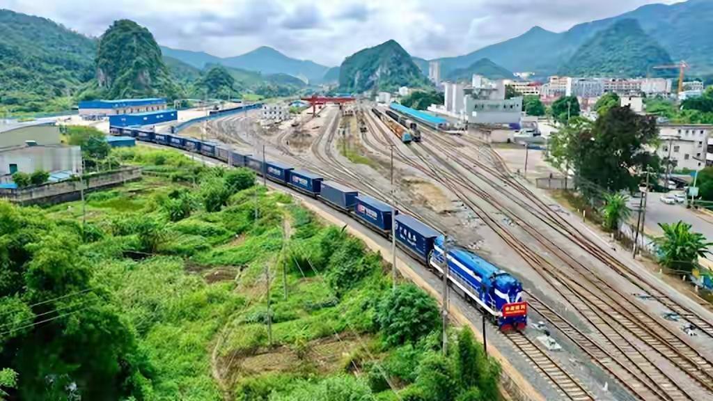 重磅！“头等优先”喊破喉咙，越南三条铁路全给中国，这次真不一样！越方把“对