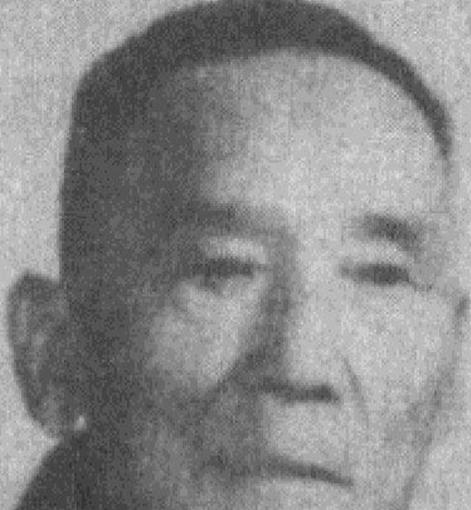 1950年11月，36军军长刘万春接到通知到北京参加会议，可是刚下车，就