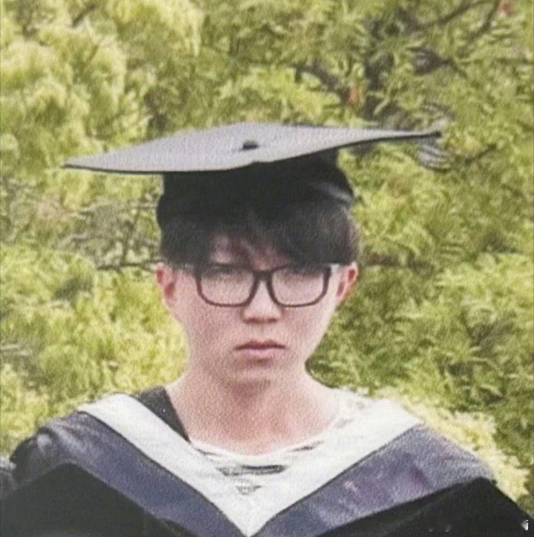 毛不易：不是说人生没有这么多观众吗​​​​