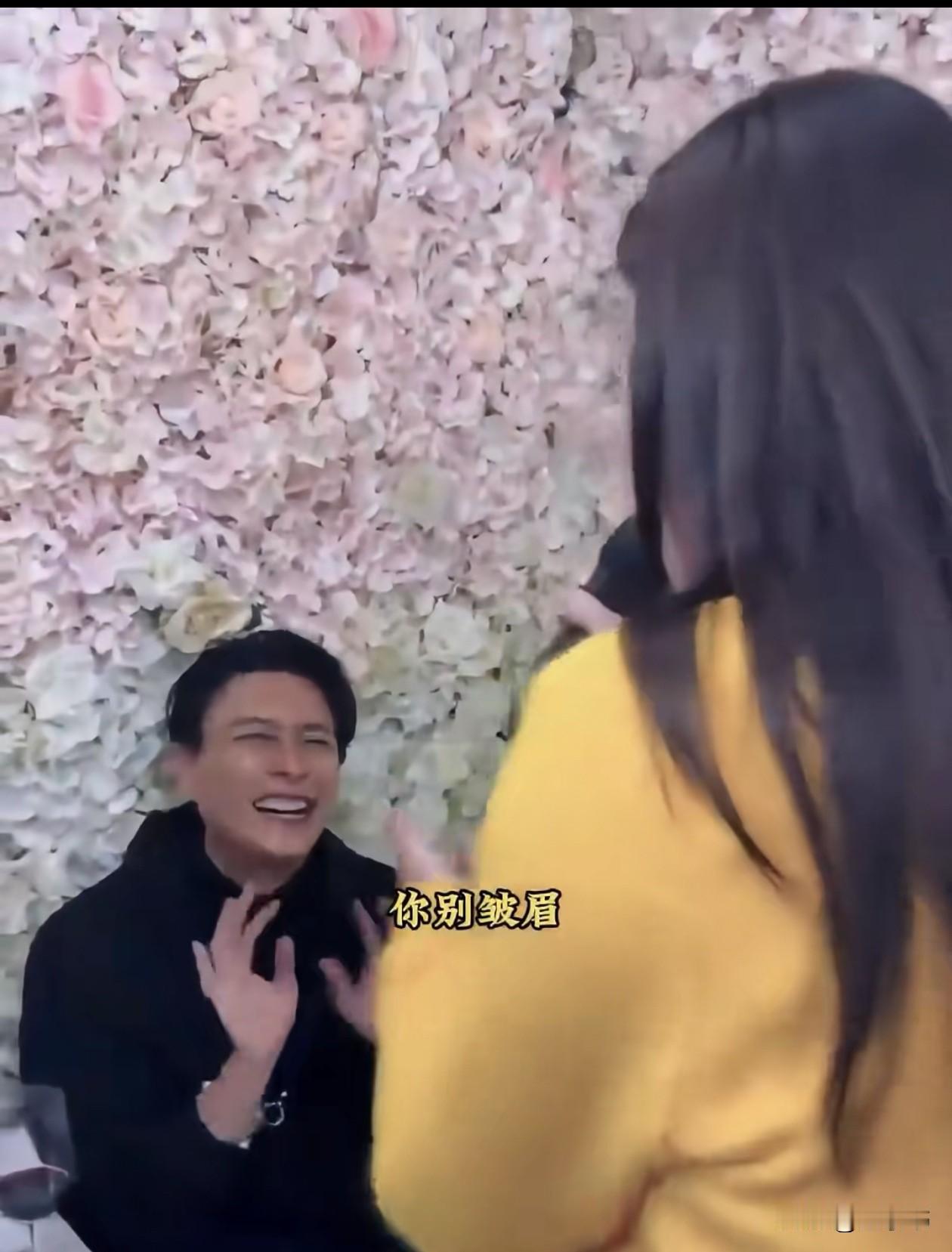 黄宗泽跟谁都能玩到一起，谁开玩笑他都能接受，唯独有一个人，他避之不及，那就是