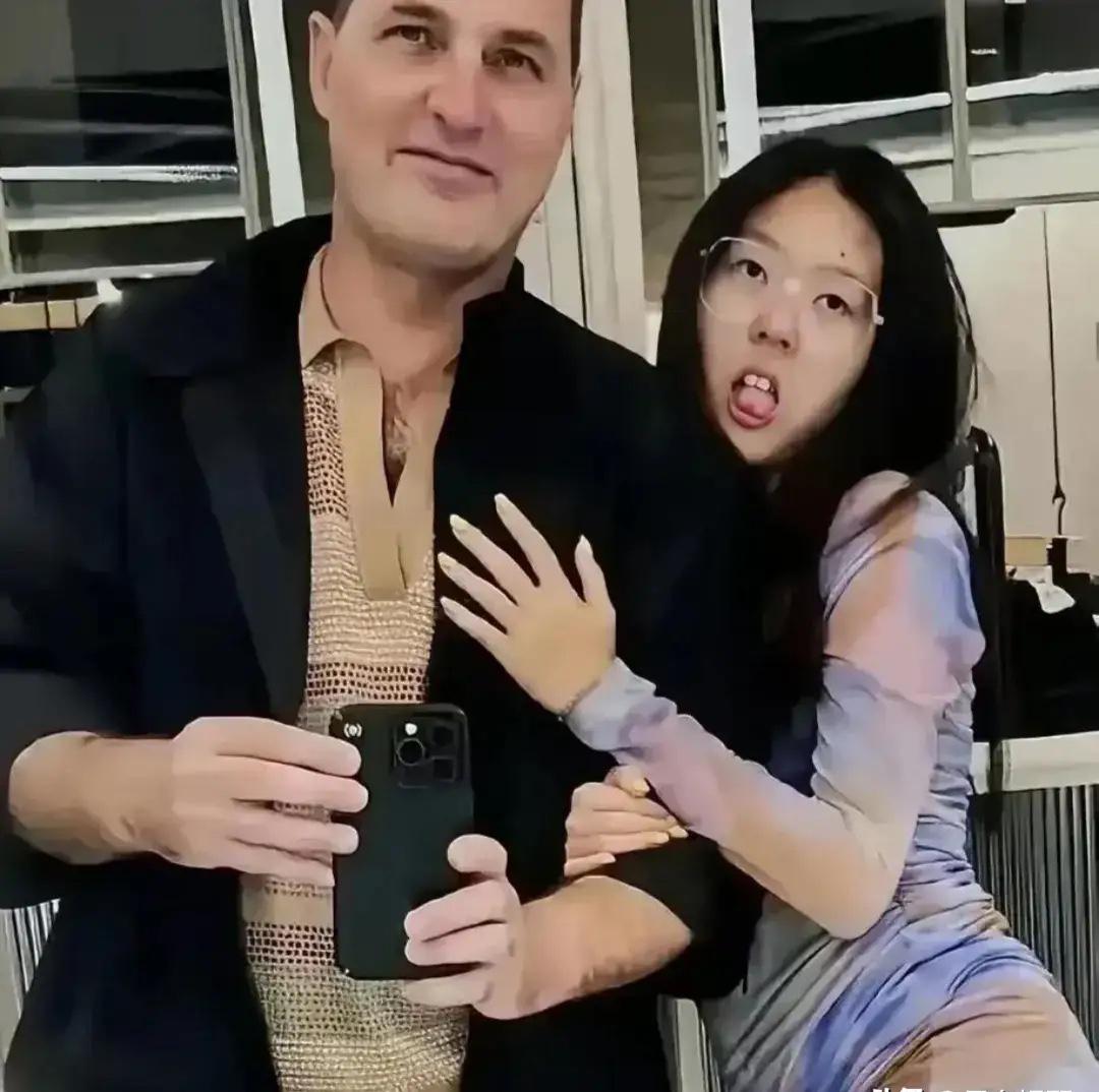 牢A这波还是保守了，女留子回国相亲喊丁克，哪是什么西方独立思潮的觉醒，不过是