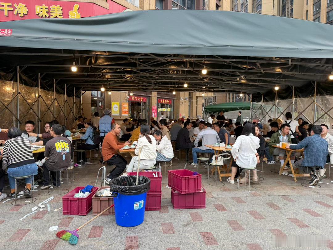 为什么说少不入川，老不出蜀？