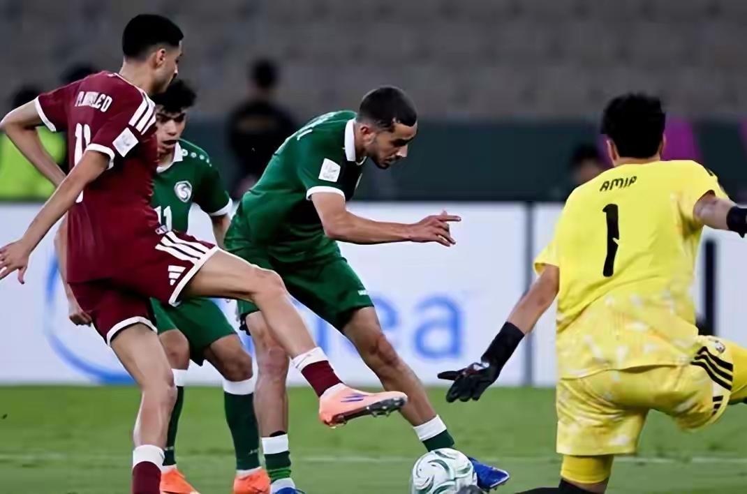 卡塔尔U23队2连败被淘汰，卡塔尔0比1不敌叙利亚，叙利亚点球点杀卡塔尔，卡塔尔