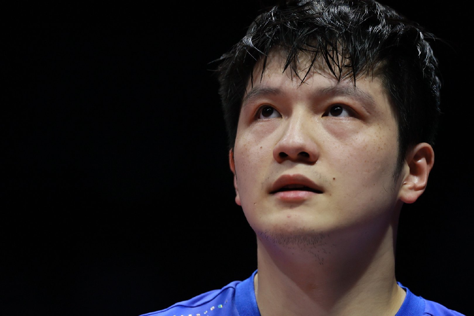 宝宝一看到你这样的眼神我就好想哭