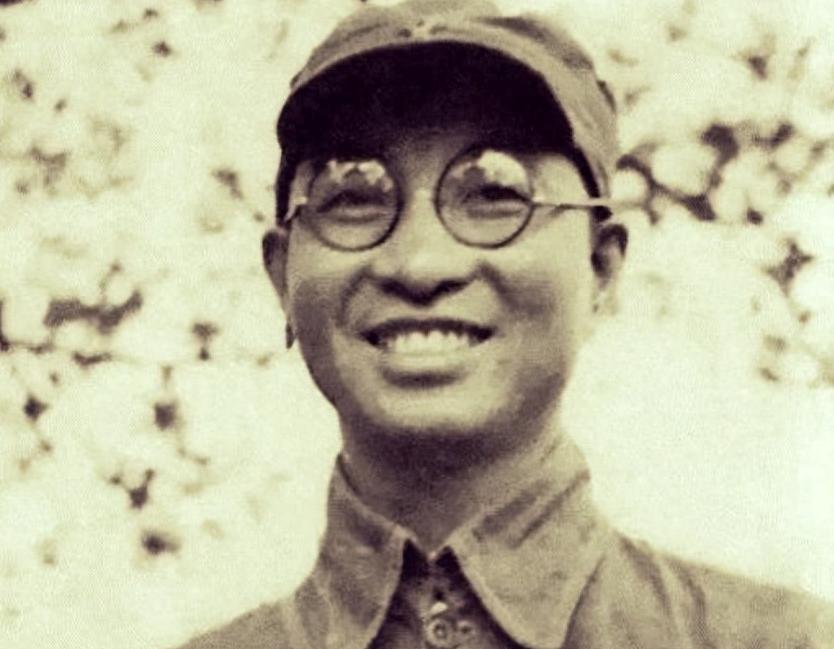 同为黄埔一期生，在1955全军大授衔上，为何徐向前和陈赓有差距？“1955年9