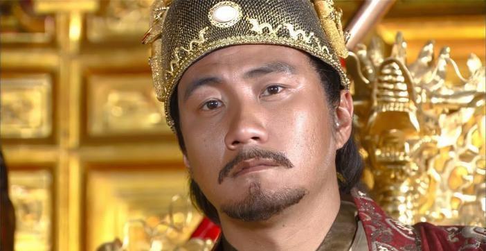 积压5年，40集历史大剧来袭，连看五集，我想说：和《朱元璋》有一拼。这部剧是《