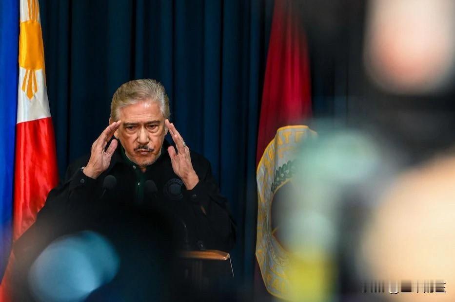 菲律宾参议院议长文森特·索托于周二承认，他听说了有关参议院内部另一项领导层变动的