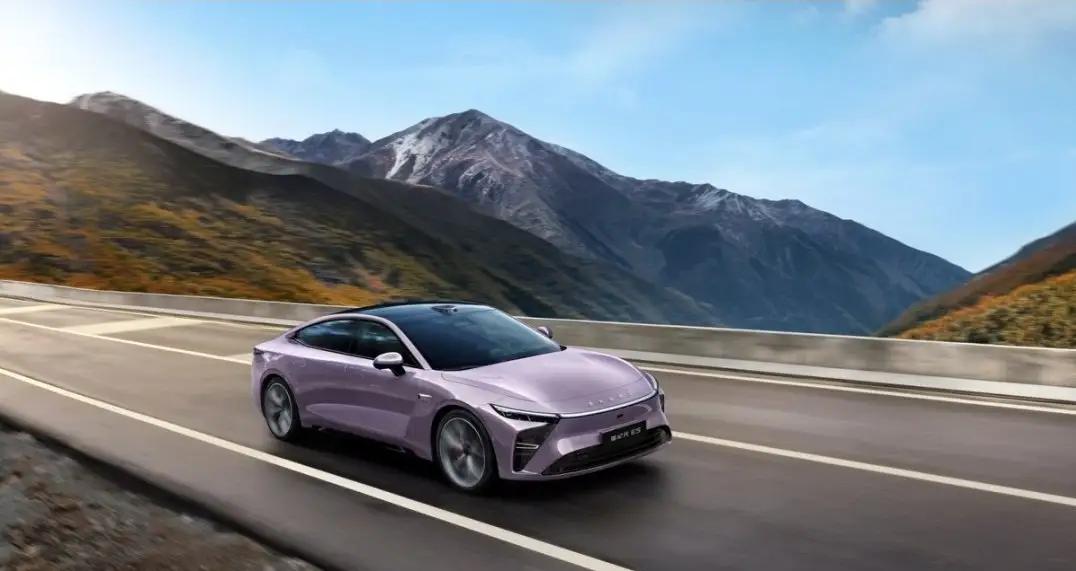 2025年国补政策正式开启了！一，国三和国四排放标准的，10年以上的旧车，