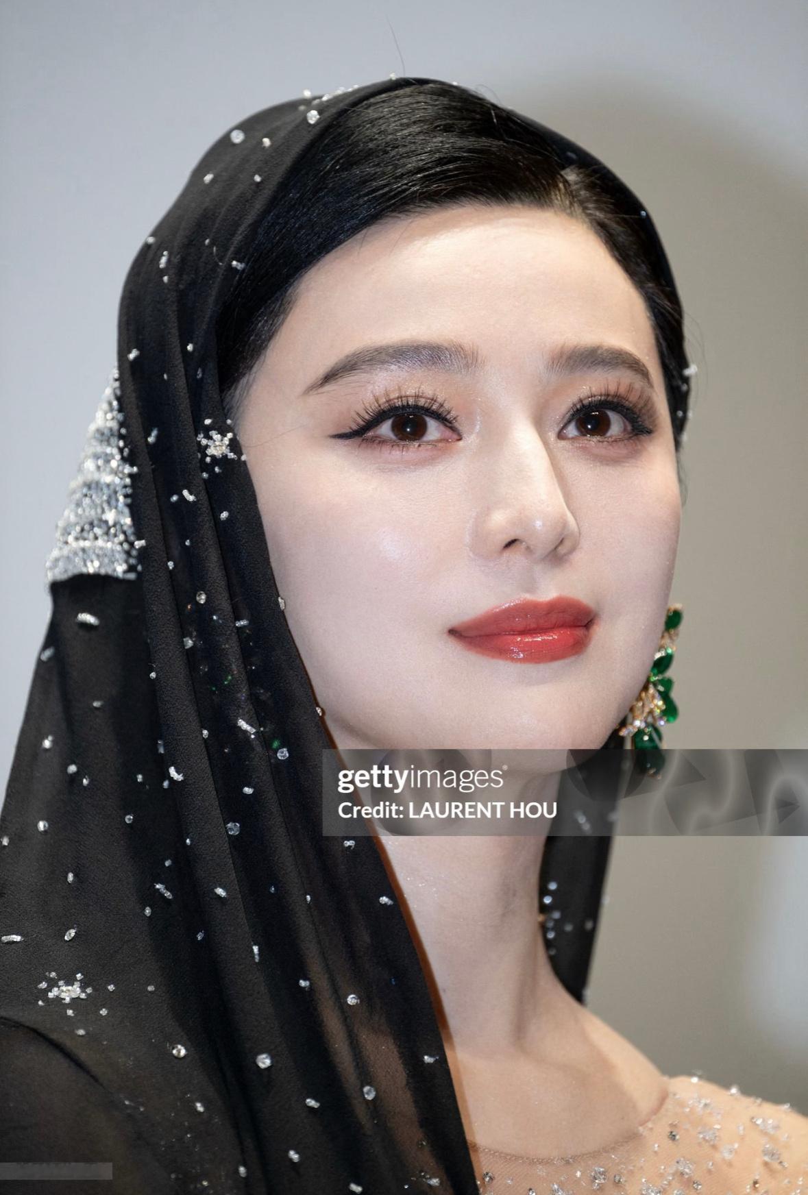 范冰冰东京电影节G社生图来了这组确实有点牛她已经四十多岁了状态还能这么好​​​