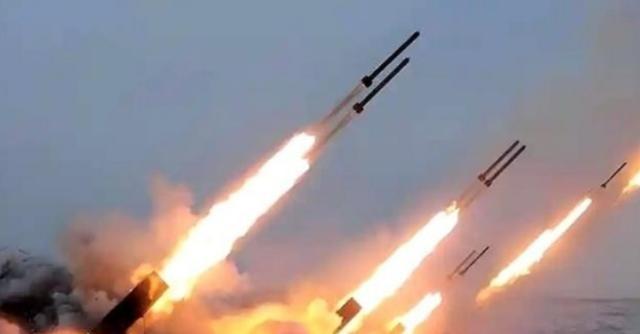 杜文龙猛批伊朗：导弹打光却无伤敌，美以设陷阱消耗战曝光