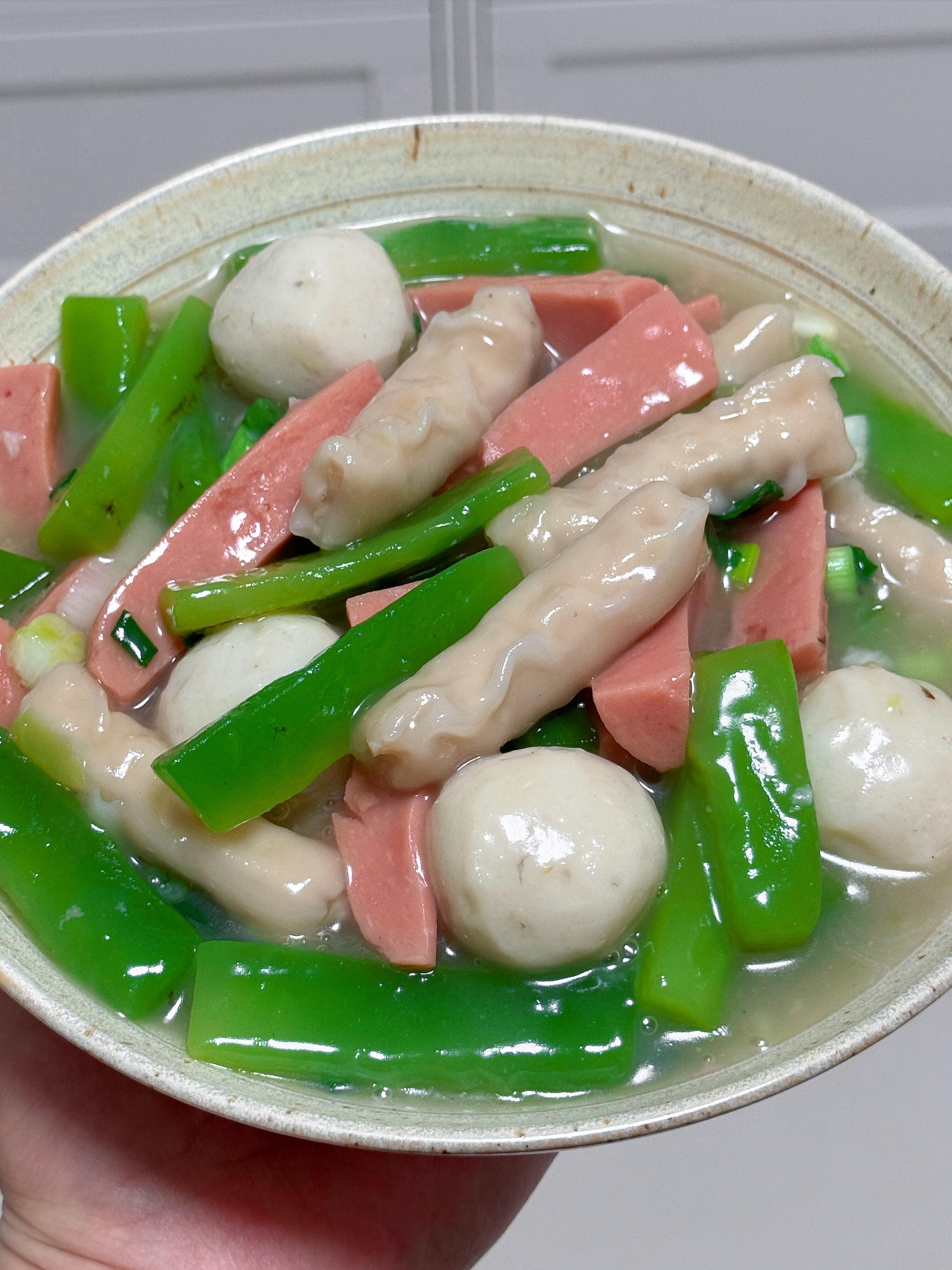 家人们谁懂啊！解锁一道全家都爱的家常烧什锦，鲜香味美，一口就上头，吃一次爱一次