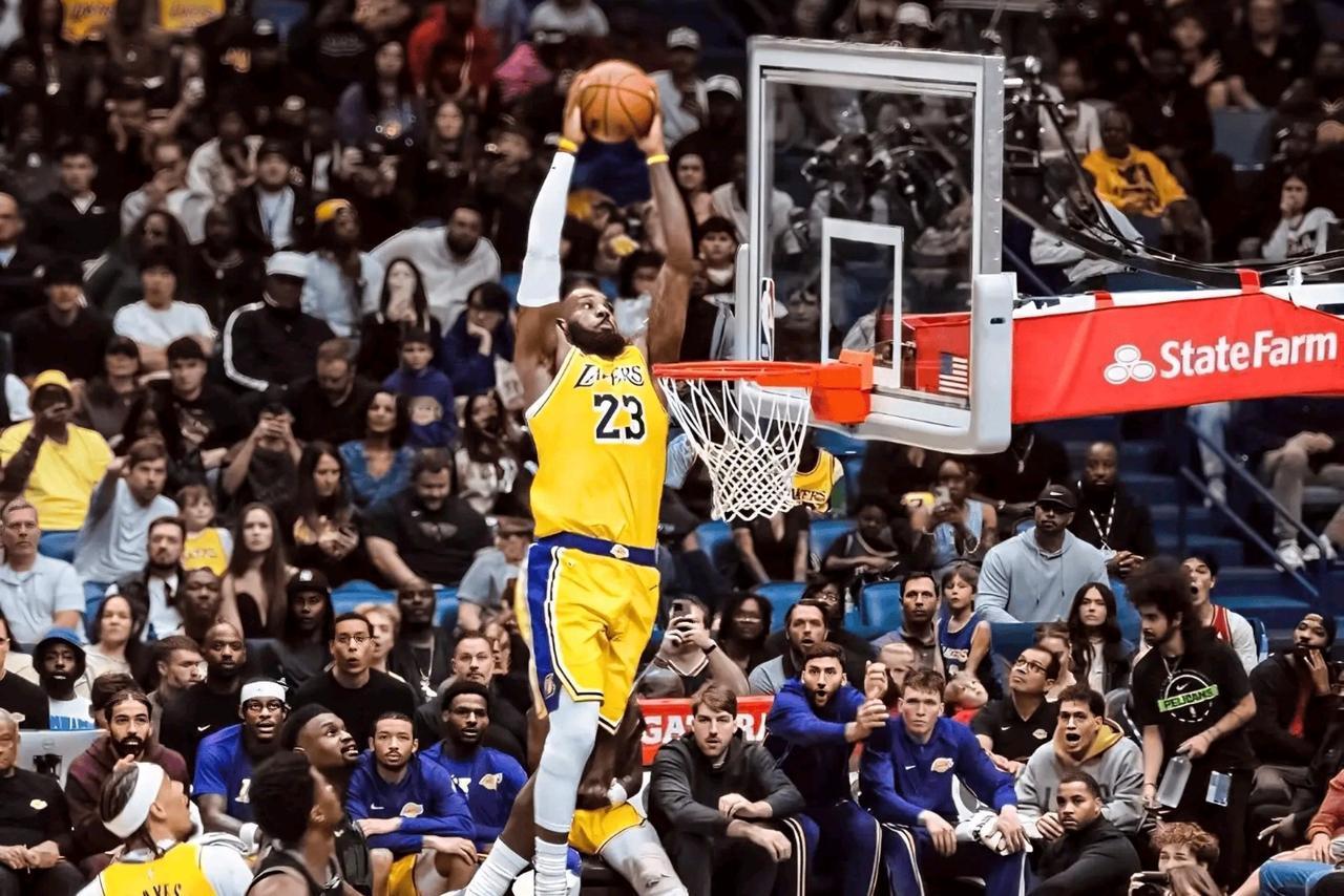 到底是谁给你们的自信说东契奇联盟前三……字母约圣亚历山大他能超过谁啊?没有MV