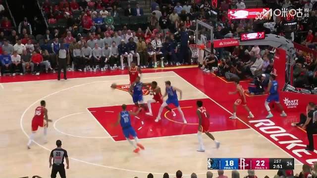 伊森二级恶意犯规被驱逐##NBA赛季首个驱逐#赛季首个驱逐！火箭vs独行侠