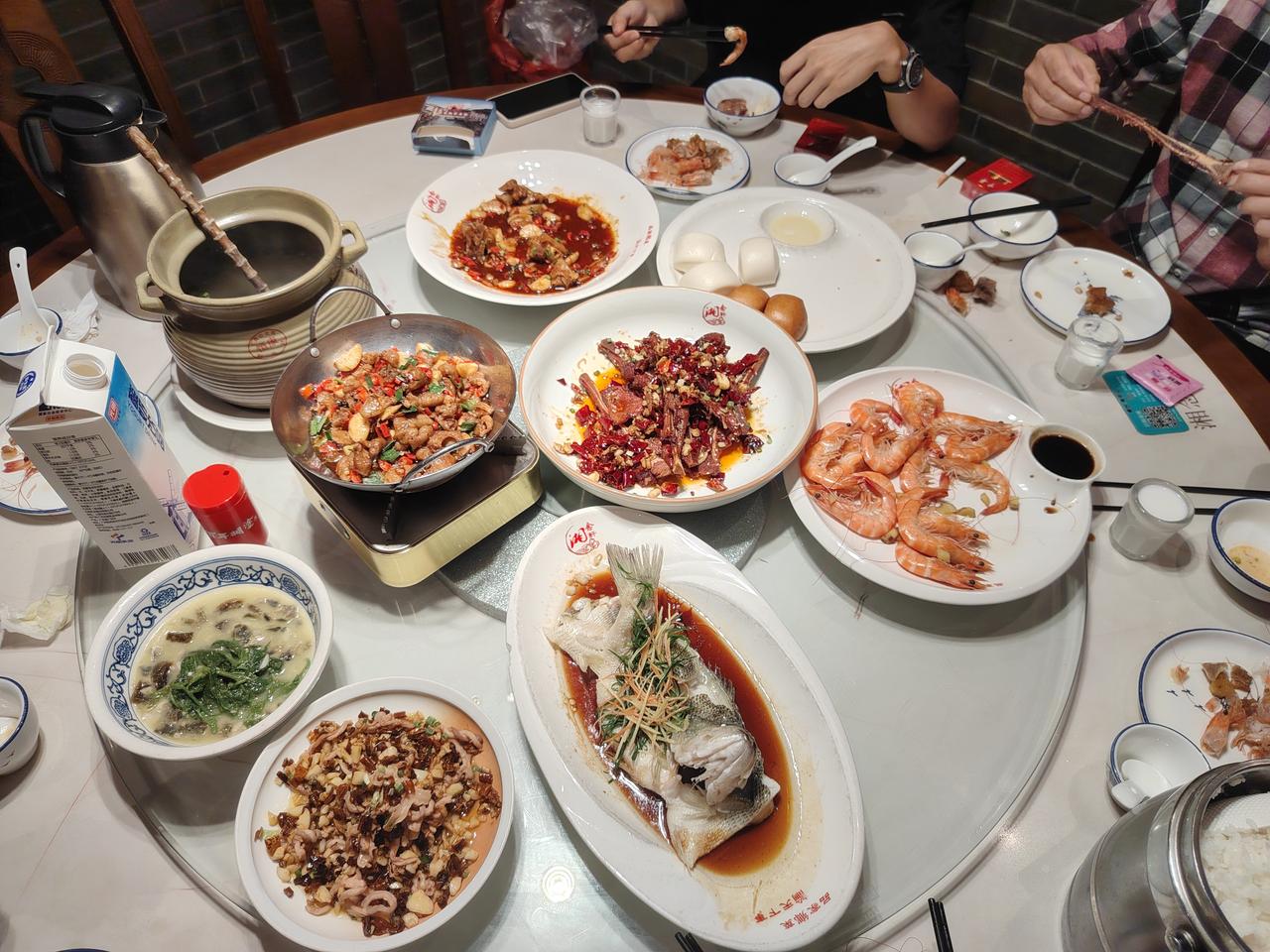 晒图笔记大赛“丰盛的火锅盛宴，满足味蕾的每一刻！”🔥🍲🍜