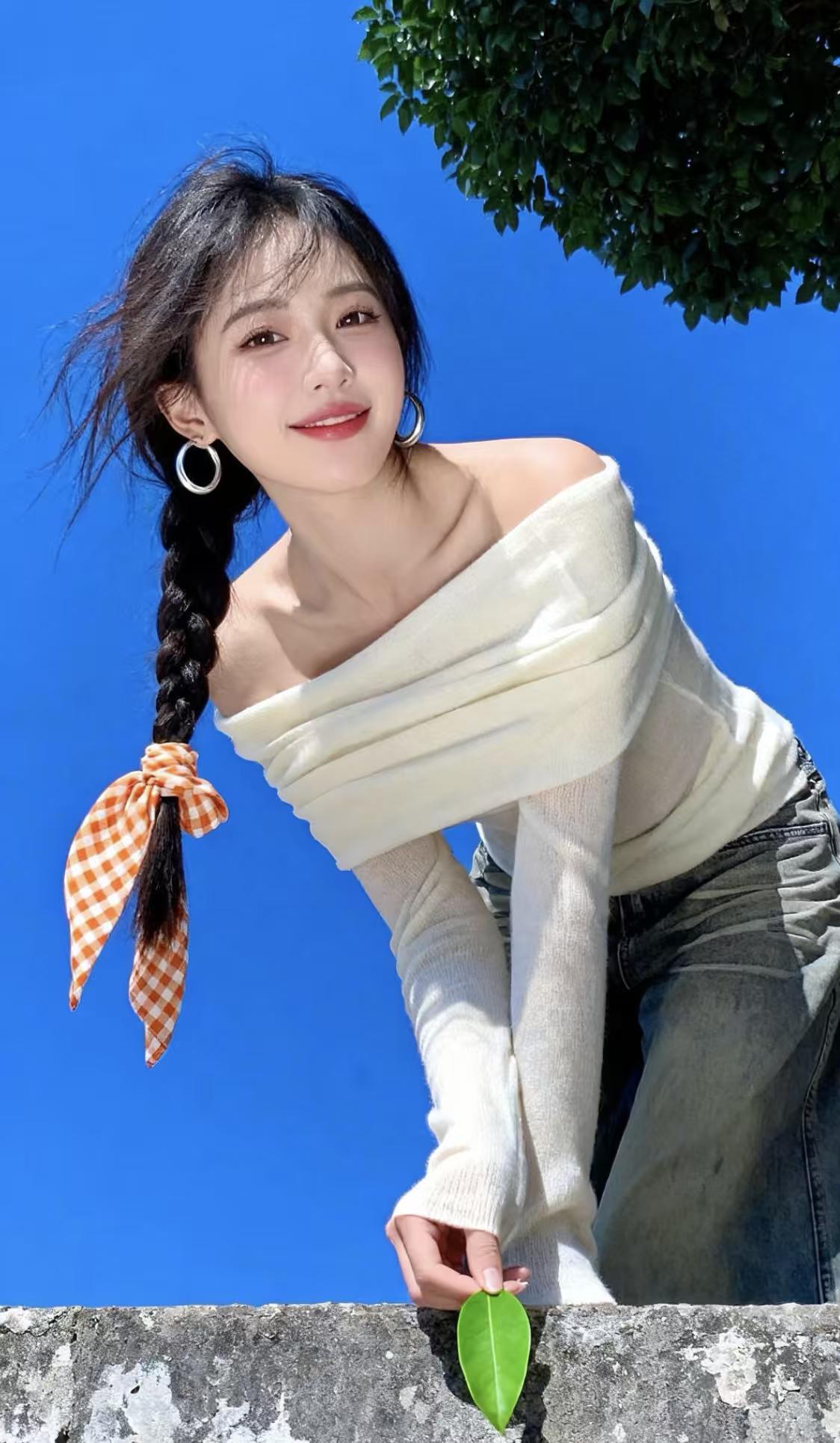 当你以这个角度看向我，我只能“惊为天人”……