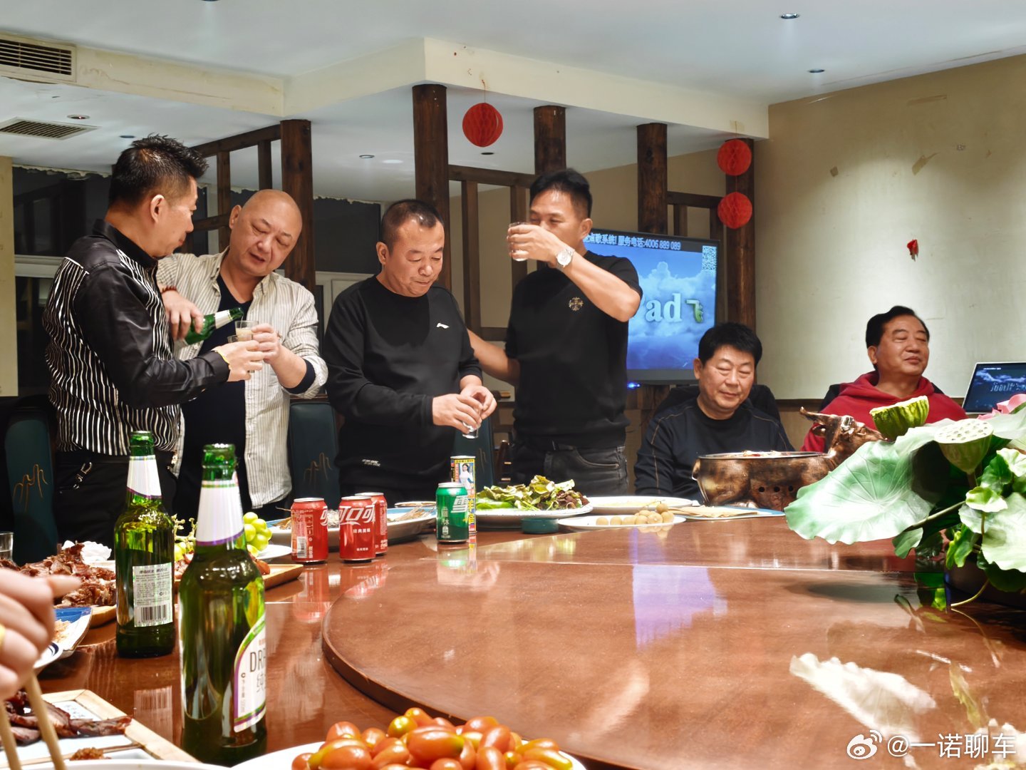 东北人民确实挺能喝的这次跟我兄弟一起来东北是因为他老婆东北的在这边办回门宴