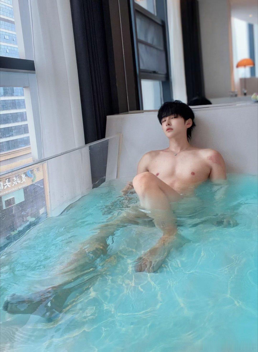 减脂这个牌子好吃吗减脂就是不吃，就是少吃，就是要管住嘴。要不然都不好使，加油吧少