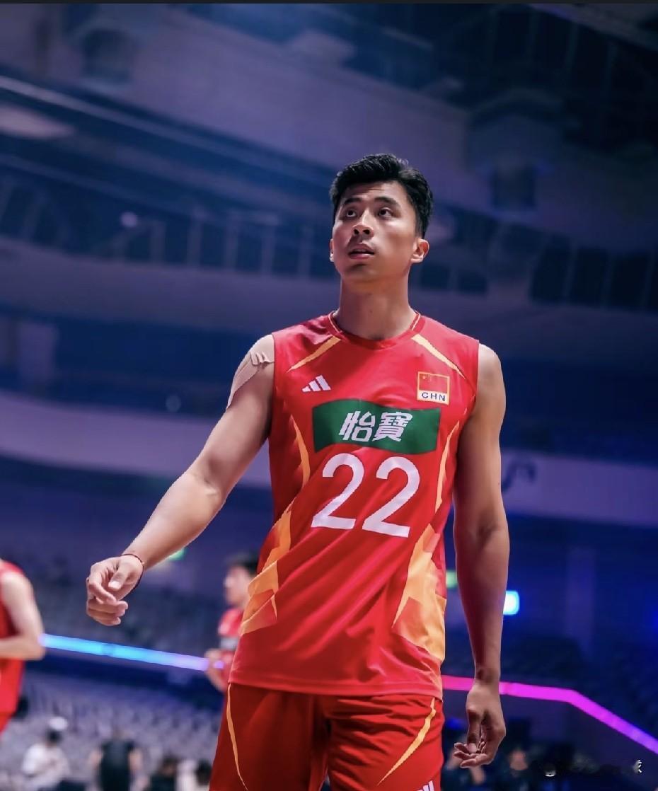新鲜出炉的男排亚锦赛8强！A：日本🇯🇵、澳大利亚🇦🇺B：伊朗🇮?