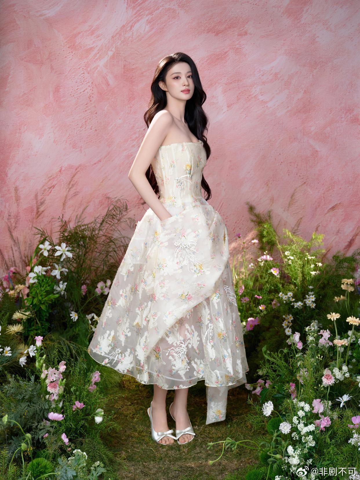 王楚然造型师心思都花在起名上了，是心动的感觉.每日一善阳光信用