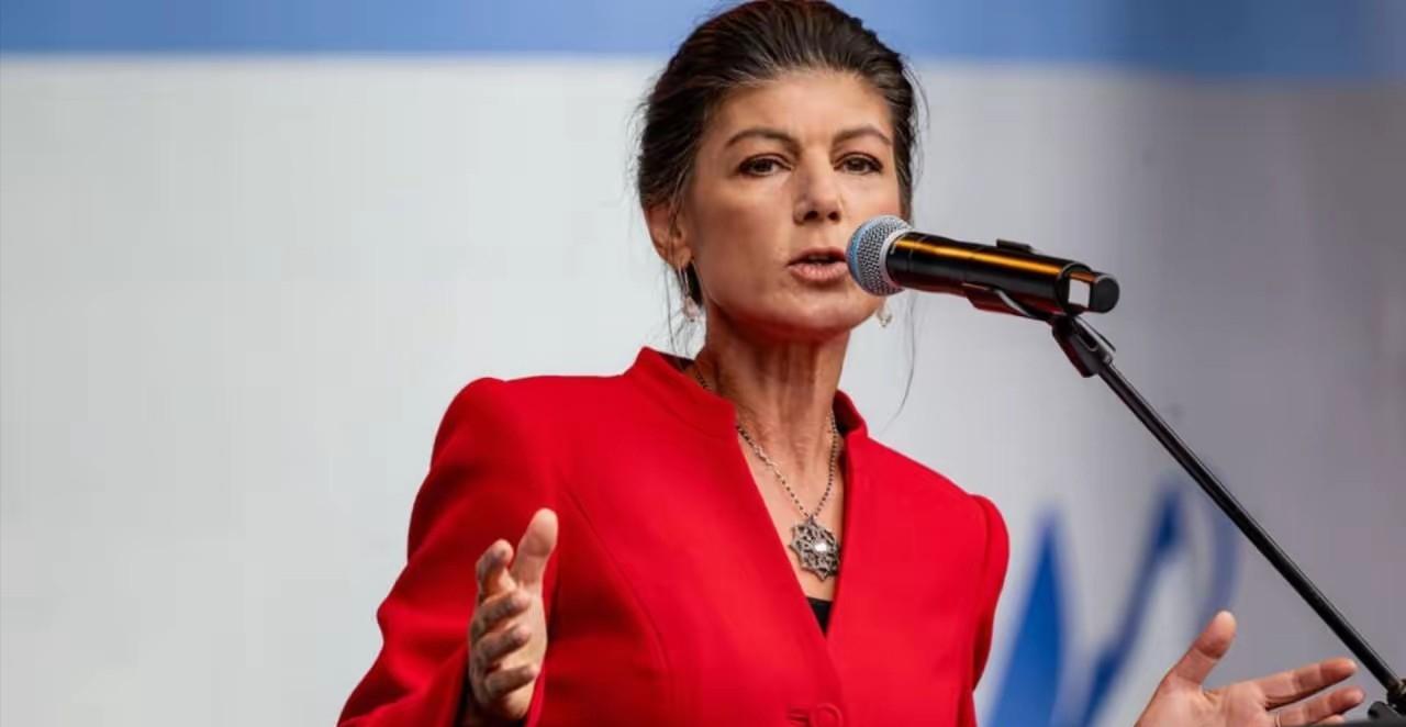 2月4日，德国“萨拉·瓦根克内希特联盟”党领导人瓦根克内希特，给总理默茨递了句狠