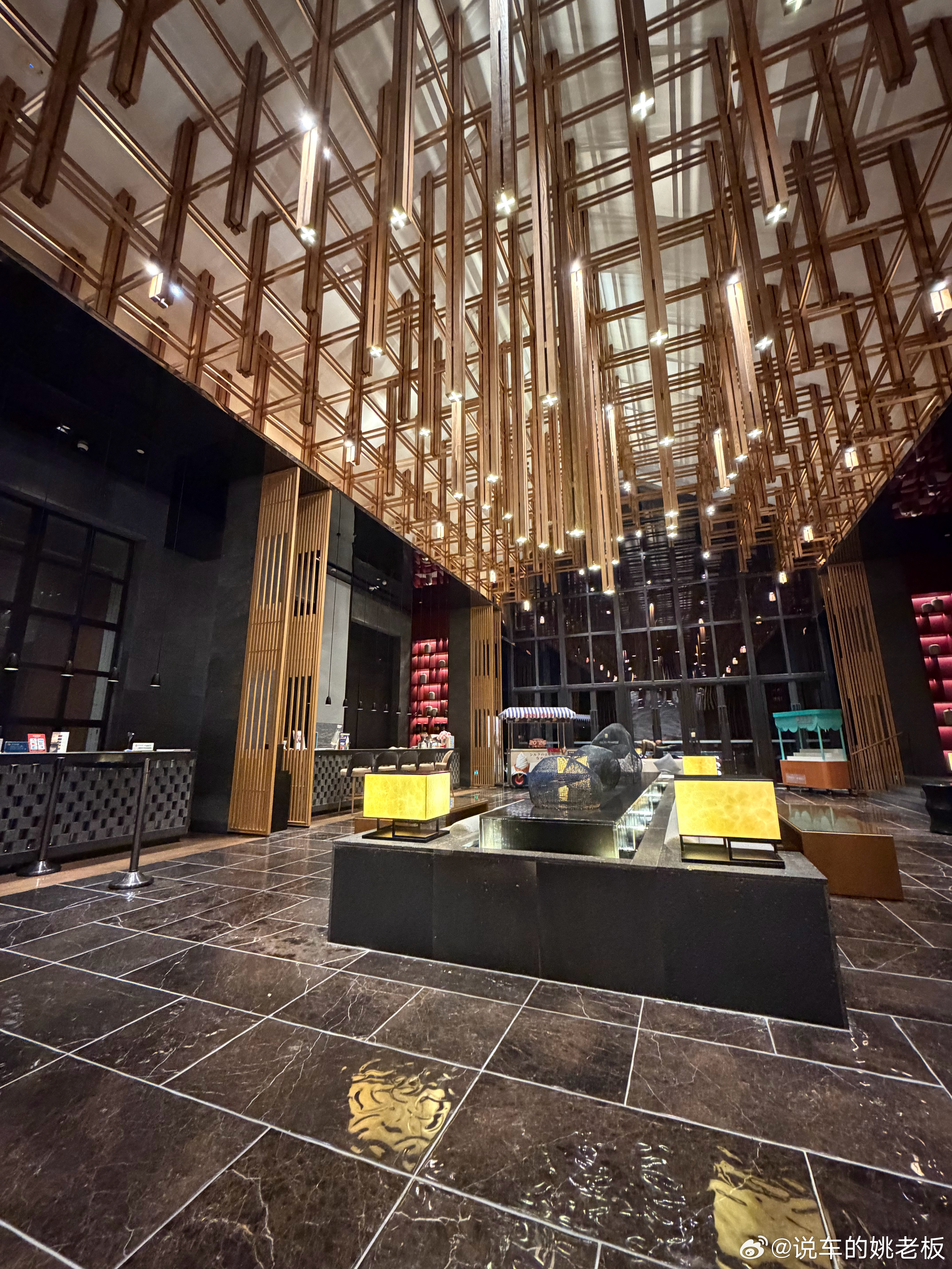 今儿又签了个1000W的保密协议猜猜来宁波拍的啥品牌宁波·宁波东钱湖旅游度