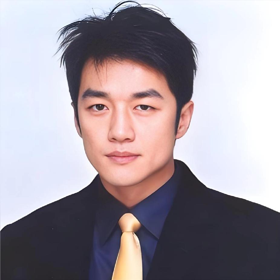 谁说好人没好报的？不信你看李亚鹏，前脚刚受捐1千多万，后脚就吸引了同姓兄弟李