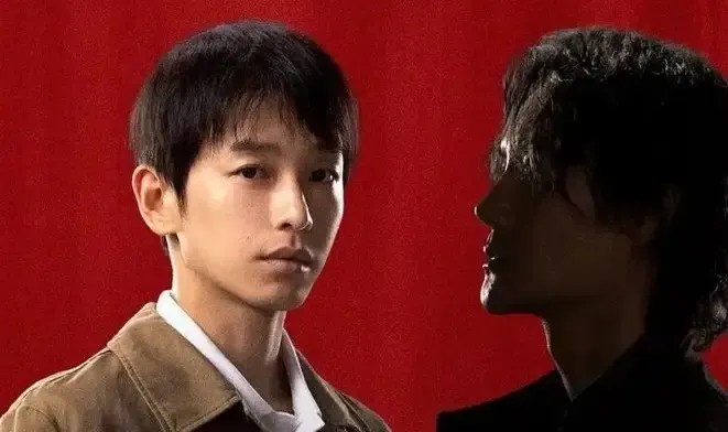 《交锋》这剧的反转真的把人看傻了，故事开始发生于一九九四年，吴越饰演的蒋在珍刚出场就把我绕得一愣一愣