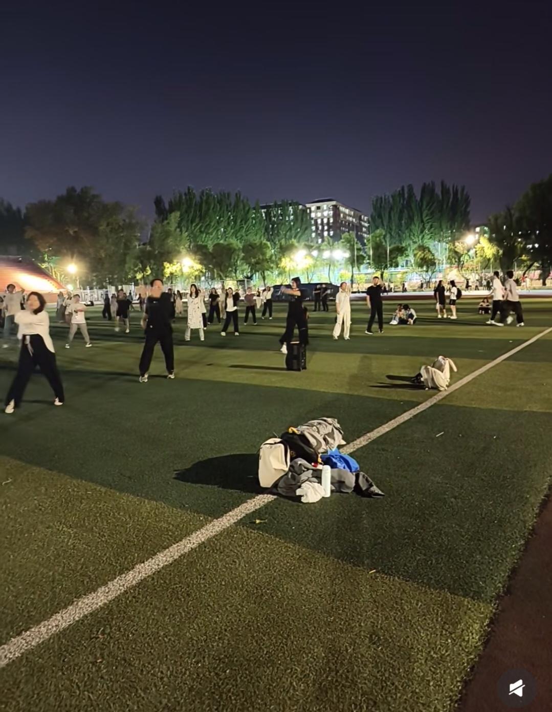 大学里最可怕的不是挂科，而是这3种状态很多人觉得大学最严重的事情是：挂