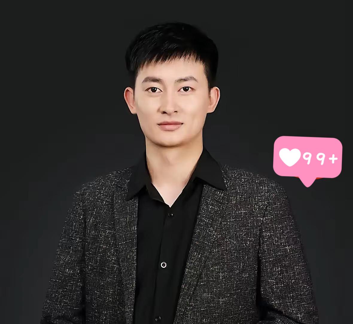 张雪峰公司突然换帅，峰学蔚来新任负责人武亮，凭实力圈了一大波粉。不是空降的大