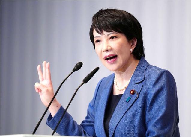 日本首相高市早苗公开直言对APEC峰会非常期待，并频频放风希望与中方沟通，摆出一