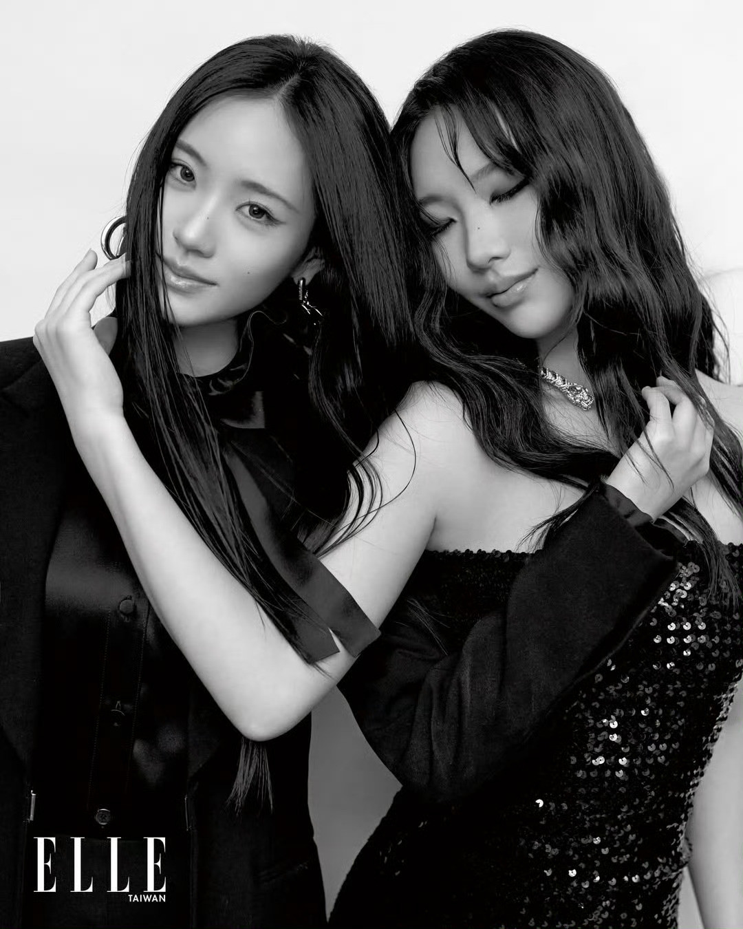 看小S大女儿二女儿合拍的杂志封面，就又很想哭是怎么回事