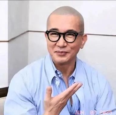 最近网上都在传大S去世后的怪事。她生病时，听说小S一家五口花销要么从大S公司走账
