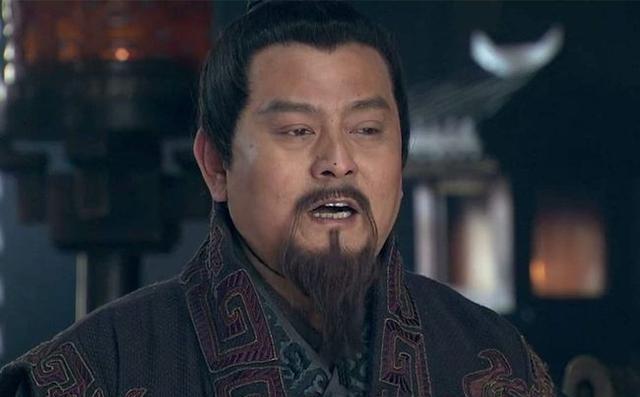 公元前204年，刘邦被项羽围困在荥阳，在走投无路之下，眼看就要全军覆没，陈平突然