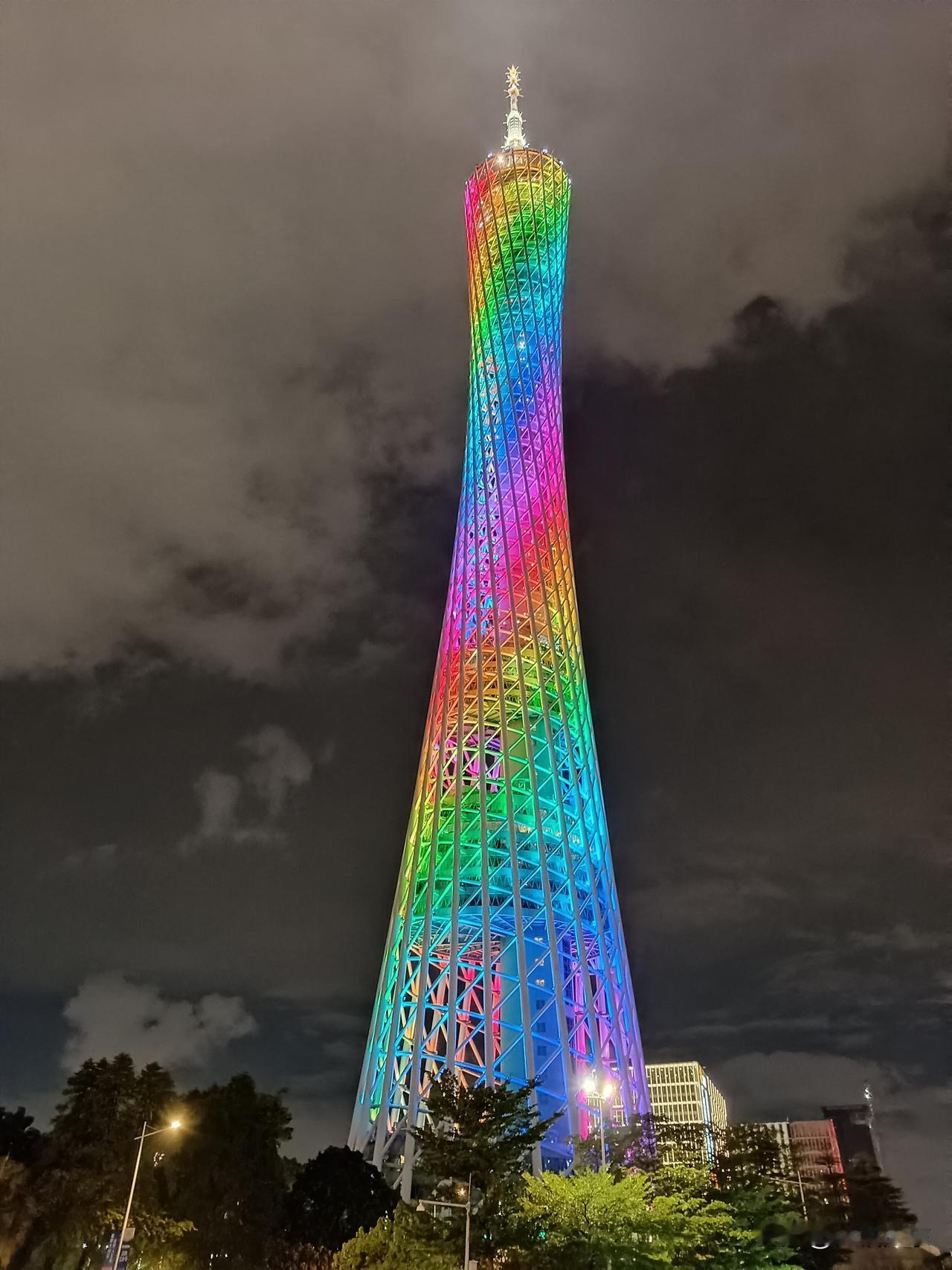 广州到底有多低调？多务实？北上广深，我国四大超一线城市，去年广州GDP3万多