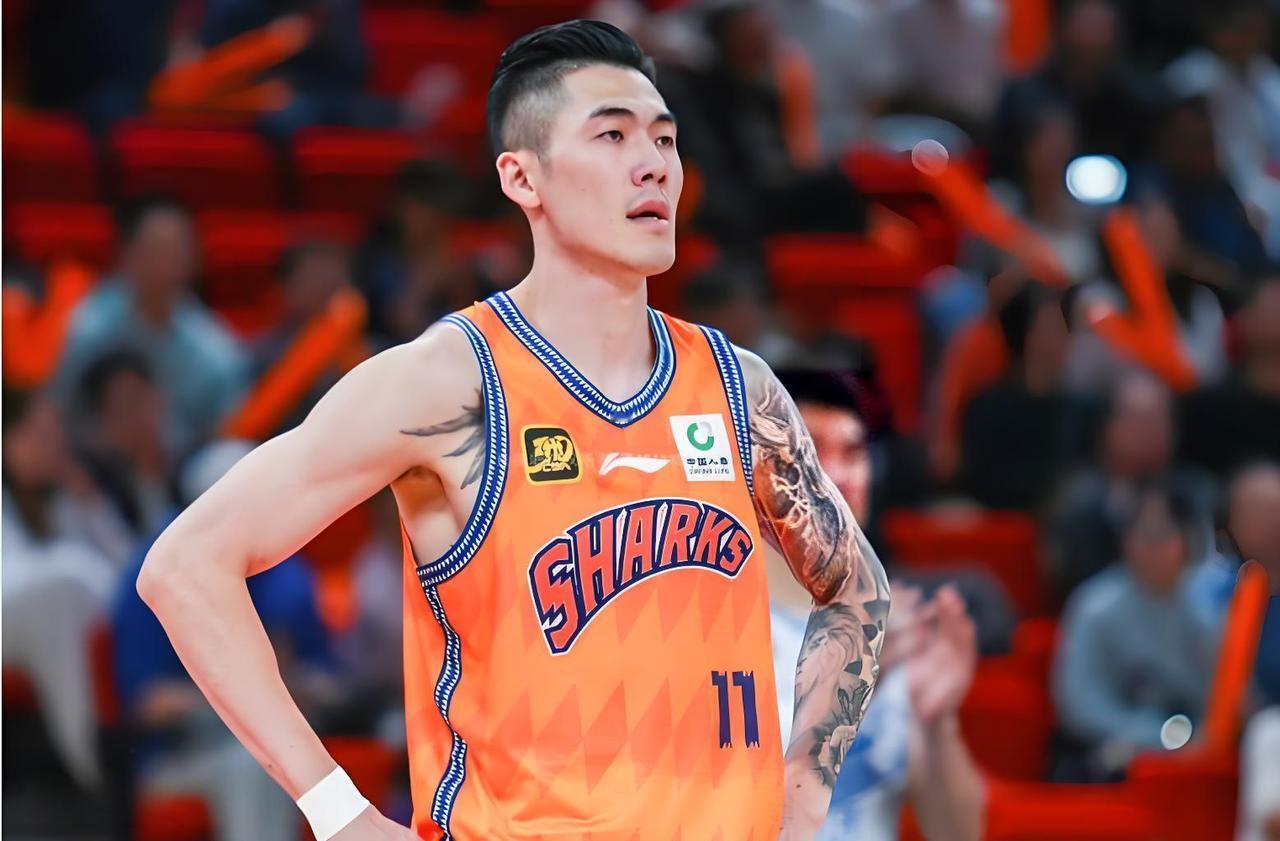 盘点CBA本赛季退步最快的5位本土球员：一.广东男篮：胡明轩胡明轩的状态