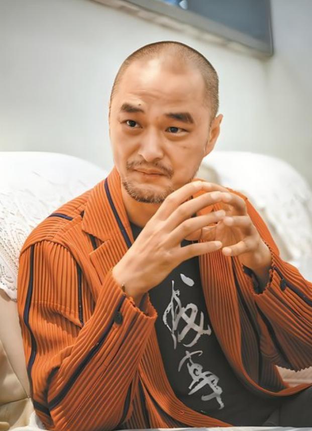 “医学博士”冯唐，一席话点醒无数女人！他说：“女人，如果想不得癌，少得癌，特别是