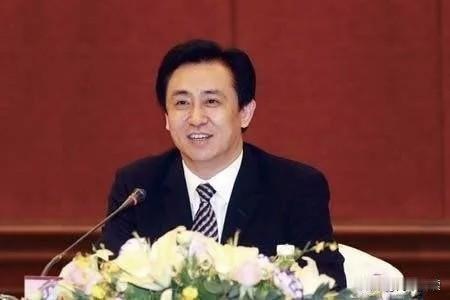 许家印认罪：金融“旧神”的黄昏与新秩序的黎明许家印当庭认罪，这不仅是一个商业