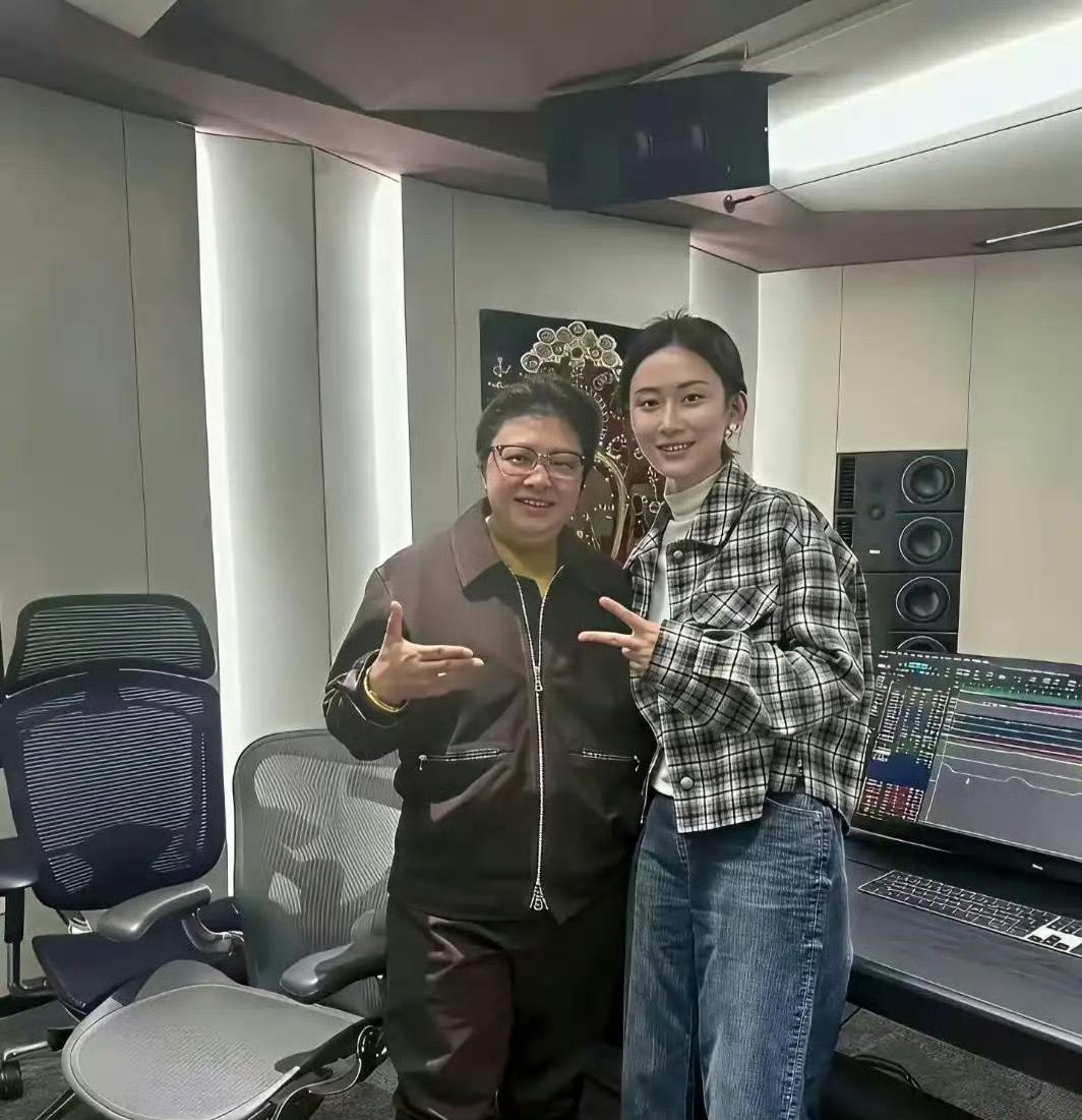 韩红减肥后，又精神又清爽。​她这种顽固肥胖体型都减下来了，你也可以