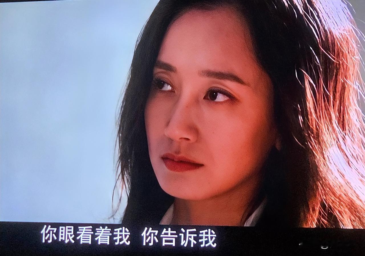 老公同事的媳妇，也是我的好朋友，就那么一直躺着，从地上到手术台上，从ICU到普通